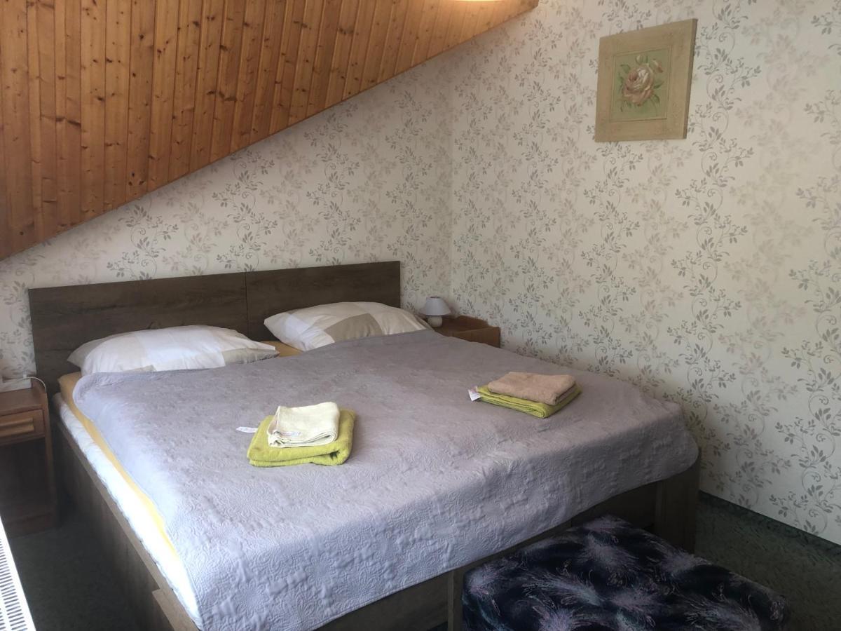 Respect Apartament ヘーヴィーズ エクステリア 写真